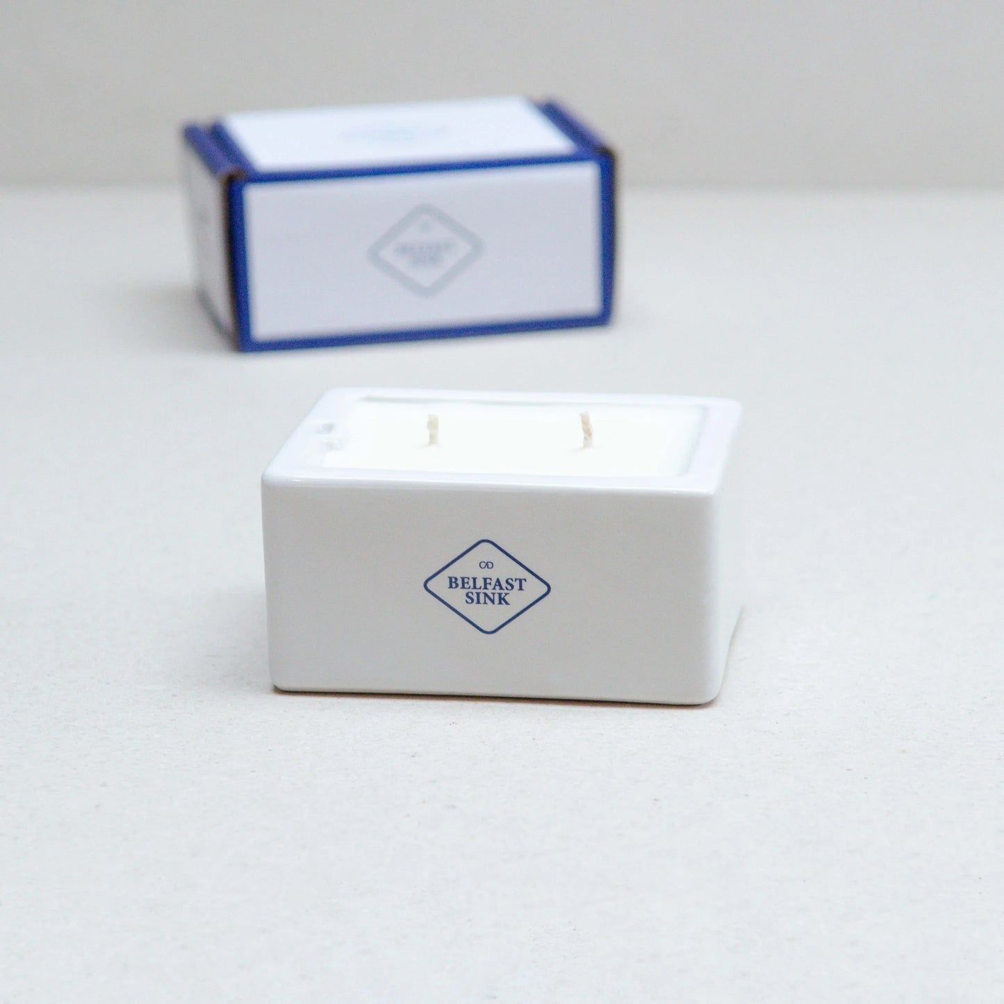 CD Mini Belfast Sink Candle
