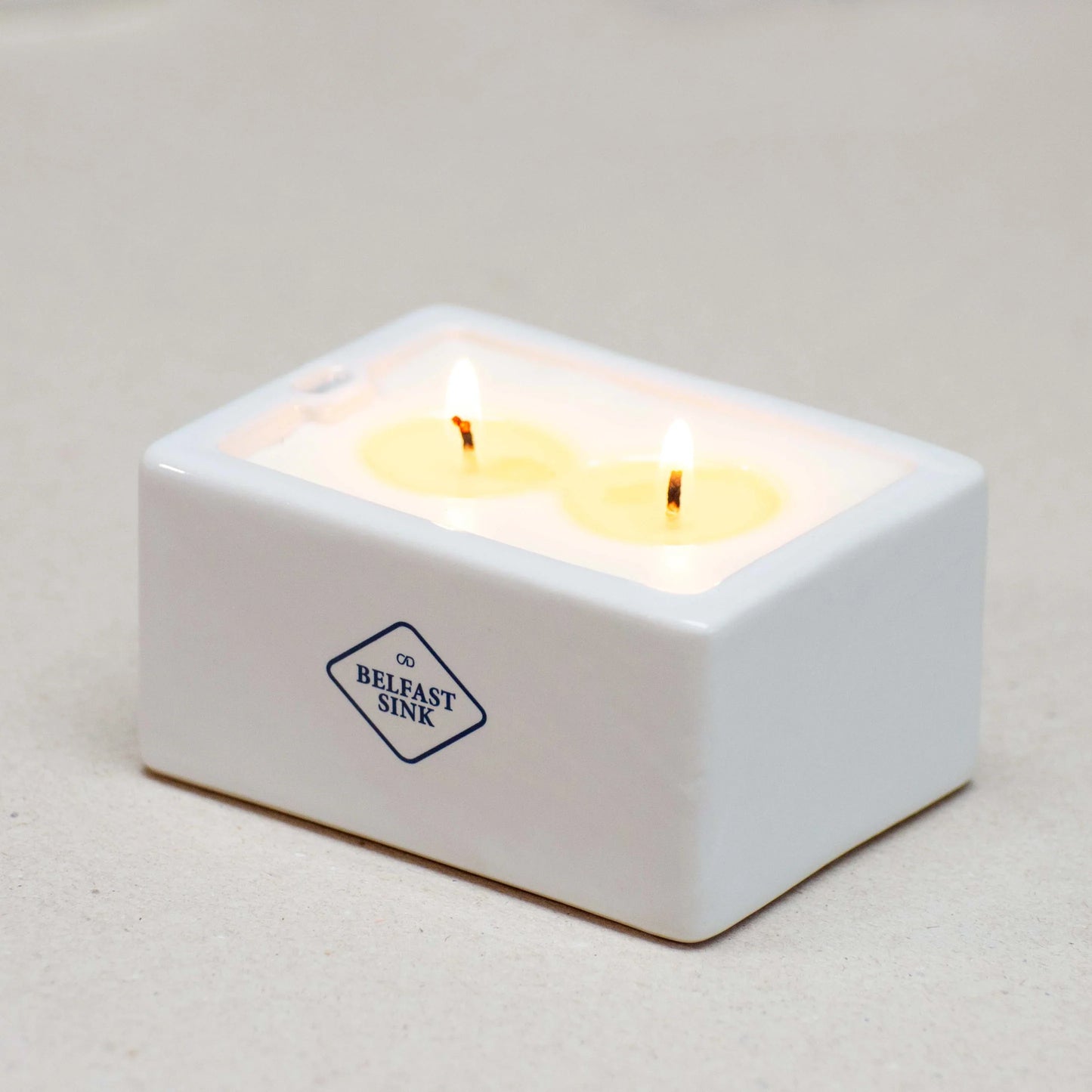 CD Mini Belfast Sink Candle